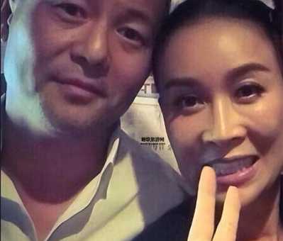 揭秘那英与丈夫孟桐的幸福婚姻：16年稳如磐石